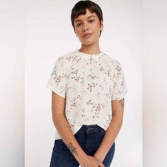 Reitmans Printed Mock-Neck Blouse with Flutter Sleeves, 2X, Multi coloured - Picture 1 of 7